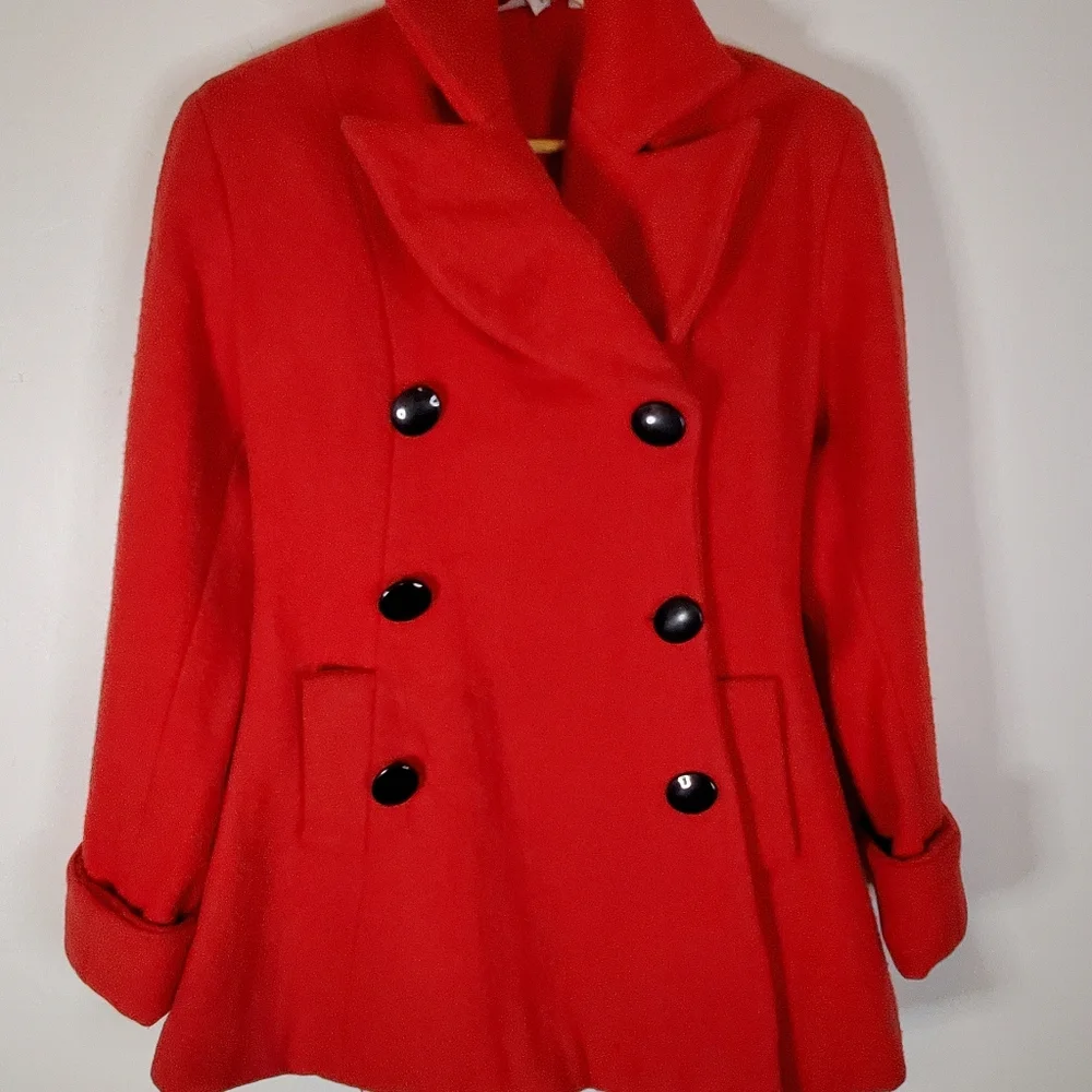 Red Mod 60s-style Wool Peacoat with Bold Black Buttons - Picture 14 of 16